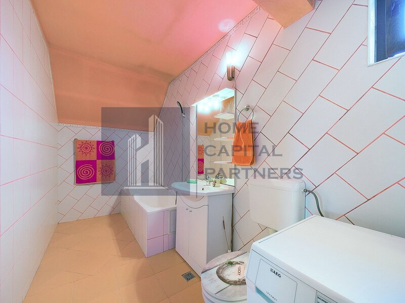 Buftea, casa de vanzare 6 camere, 3 bai, utilitati.