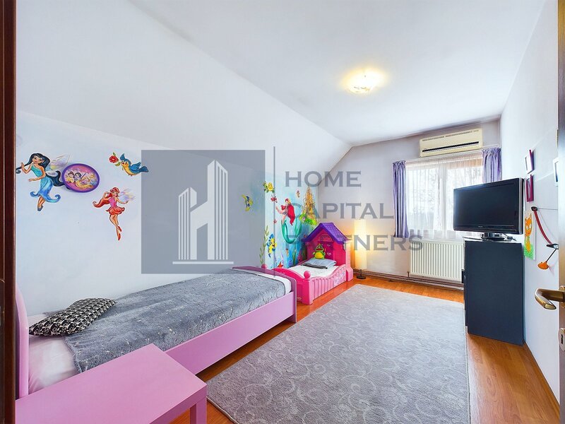 Buftea, casa de vanzare 6 camere, 3 bai, utilitati.